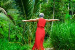 儿子确诊自闭症，20多年后毕业于名校　她体悟：痛苦是礼物，终有一天让苦水变甜