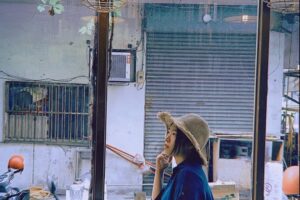 年纪愈大之后，接受不完美的自己，当一个诚实善良的人，你就会想要继续勇敢下去