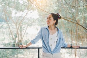 明明帮助别人不求回报，对方却埋怨帮助不够多！1故事体悟：再善良，也要带点锋芒