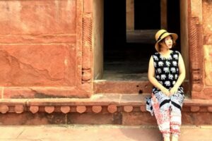 年纪愈大才明白，人生，不必讨好每个人，有些过客，注定这辈子不会再重逢