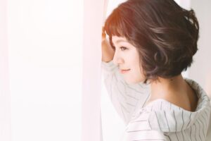 中年后,给自己最温暖的支持!人生很多的不开心,都是从你放任别人消耗自己开始