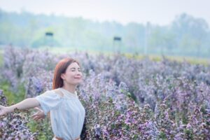 中年后，人生体悟更上层楼！现在就是个礼物，你要接纳自己，就能让心每一刻都自由