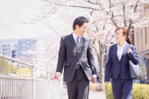 中年转职,尝试越多,机会越多!转职顺利5法宝箱:人们永远只记得你成功的那一次