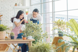 婚姻幻灭、150多万债务他都挺过来!真正英雄主义,是认清生活真相后仍热爱生活