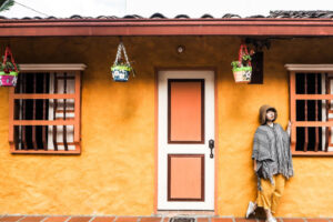 40后不对职场名利眷恋,活回自己!面对白烂主管:不需跟烂人斗,烂人自有天收