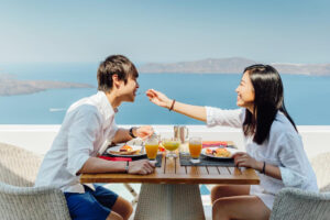 你认为的好,对男人来说可能并不好!男人爱的不是有用的人,而是“可爱的女人”