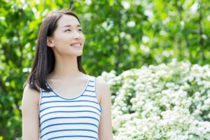 到了50岁,还是像长不大的“成年小孩”?勇敢拒绝父母,才能拥有快乐自由的未来