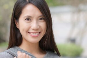 父母的难过与快乐不是你的责任!年过50岁,为什么还要被“孝顺”牢牢捆绑?