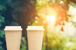 另一半传暧昧简讯，是外遇吗？中年情感脆弱，夫妻都要留心的4个陷阱