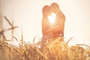 争吵30次后，还是想牵着你的手！她靠二大观念，婚姻爱情长跑21年