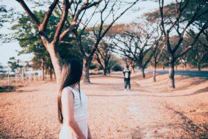 她得工作、做媳妇、家事全包…还要背债养妈妈；医师8点打醒人妻：勇敢说不，就不会有惨剧出现！