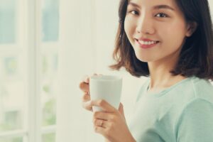 “我担心你就是爱你”好妈妈的关心,好女儿不这样想…中年之后“这样”想,人生才有空间与自由!