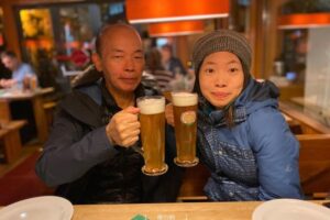 爸爸，我们还能一起旅行多少年？雪儿：日子一天比一天少，我们的对话，我会永远记住