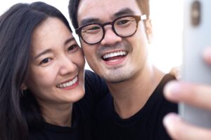 你和伴侣很相像吗？幸福伴侣有“这些特点”，50岁后要老来伴，不要老来绊！