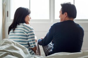 林静芸/结婚30年,中风后怕被嫌弃!一个故事告诉你,老伴就是一生的相伴