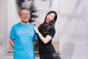 五十肩痊愈后，健身开始想偷懒　女儿动怒的启示：持续下去就是最大目标