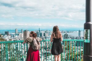 一辈子太长,所以她决定要离婚,时代已经改变,婚姻不一定适合每个女人,生孩子也一样