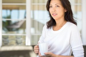 退休后老公想搬出去住,怎么办?卒婚是给彼此自由,第二人生更轻松