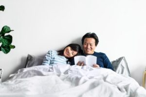 中年后对老婆没性趣？别让彼此变怨偶，这样做增进夫妻小情趣