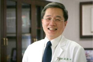 和妻子散步,是最自在的时刻!张德明医师:柔弱中的刚强让人幸福、珍惜拥有的一切