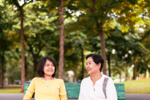 亲子关系》放下父母,才能真正独立!中年后学会关系“断舍离”,明白彼此都是独立个体