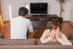 邋遢老公快退休,老婆看不顺眼想离婚!别“欲”求不满,小心是人生判断出错的开始