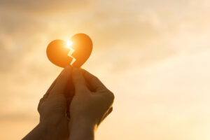 和婆婆同住16年互看不顺，同空间呼吸都痛苦！她其实也在忍，何妨当“有缘陌生人”