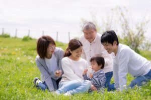 父母越老越难沟通,别气也别争道理!要知道,是他们失落太多了,用3方法让彼此轻松