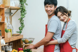 一件S号T恤让她闹到离婚!婚姻毁灭都从缝隙开始,修补关系“5原则”,把摩擦变爱的养分