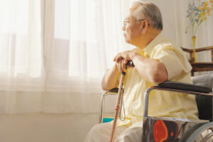 母去世又独自照顾癌父,还要跟姐妹报告病况!父临终她告白:原来我不知自己这么爱你