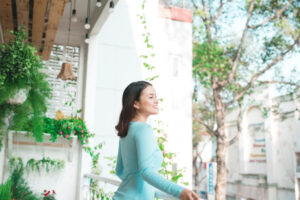 年纪愈大,愈懂一个道理!原以为当妈是做投资,后来发现其实是做公益,不求回报