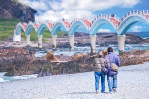 TW将成为世界各地区向往的银发天堂…但这个天堂里没有年轻人