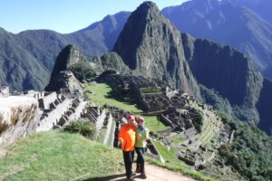 叶金川/退休后,做感动自己的事!没有伟大的论述,是改变自己的一种方式