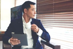 把兴趣当成工作最容易成功？他靠“最讨厌的工作”赚到足够的钱，提早退休