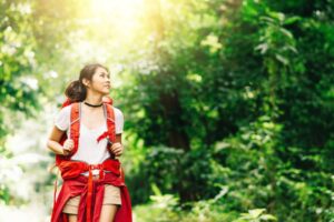 保持健康,是为了让人生更快乐!中年后要保留玩乐的体力,这6件事别“做过头”