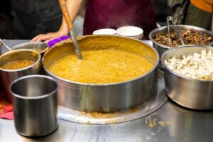 一档股票4年赚500万，面线摊老板历经2次股灾领悟：做股票像卖面线，专注一件事就好