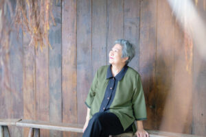 放下“过去”是50后的人生功课!解析5种老年风格:这种人的老后,更有希望和快乐