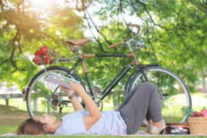 不用再为谁牺牲!她们全都“二度单身”有钱有闲,日子精彩又充实