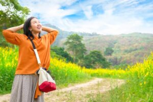 懂得品味生活，感受人世温情！中年后走向“大自然”，接受洗涤，拥抱温暖与愉悦