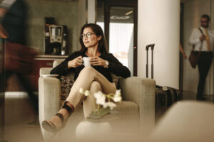 50后没什么非要拥有不可!当我们哭嚎生离死别,它同时送来爱与珍惜、筹谋下次重逢