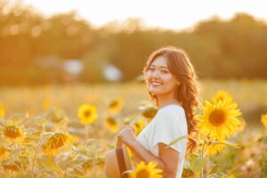 感恩，最容易的快乐之道！50后擦亮眼睛，就能在层层掩隐的生活中找到被遗忘的珍宝