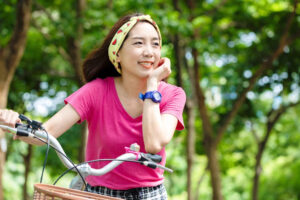 退休被老伴嫌弃“黏在身上的湿落叶”!50后这样准备变老打造悠哉、充实老后生活