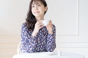 50后，对待知书达理的人，你应该温文尔雅，对待野蛮粗鲁的人，你就应该变得勇敢坚强