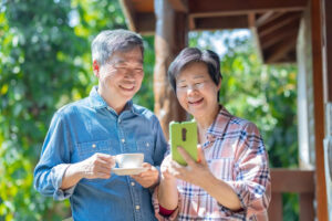 “保证赚”假的!他退休金亏8成!施昇辉:没人会无条件帮赚钱,做功课才能悠活老后