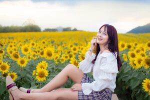 熟龄美的第一主张,就是皮肤要健康!50后做对3件事,改善皮肤基础,抵抗岁月侵袭