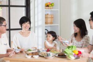 过年运势》整个年都在“水逆”！唐绮阳：家族团圆说话小心，避免翻旧帐引严重后果