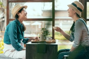 中年后,改掉爱说教的坏习惯!试着这样做,散发正能量,照亮自己温暖他人