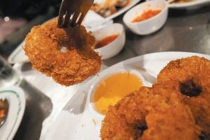 大吃曼谷内地台湾区路边人气小吃