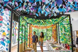 带你幸福逛》纸隧道、金库咖啡厅，还有教堂藏设计！台中5个“拍美照”必踩景点