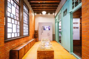 新芳春茶行再现大稻埕风华！茶香伴书香享受下午茶时光